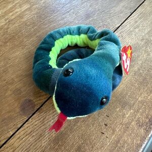 Ty Beanie Baby Plush Snake HISSY With Tag Errors RETIRED NWT Collectors Item